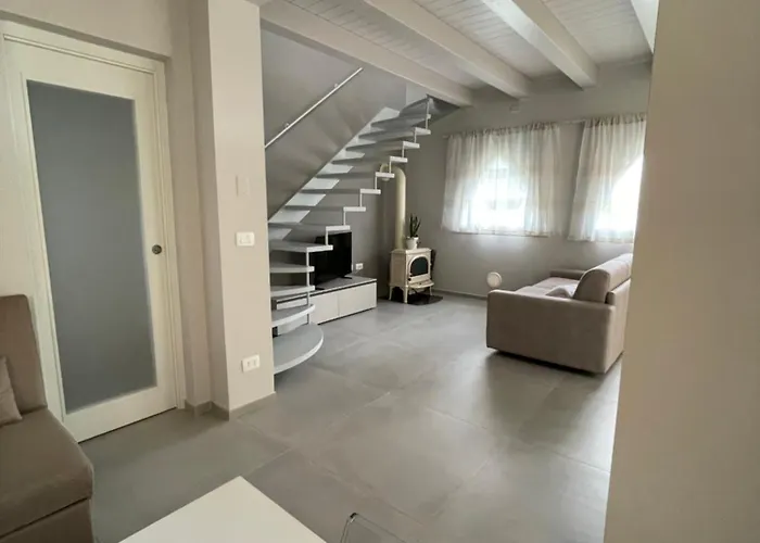 Casina Vittorio بيت للعطل *